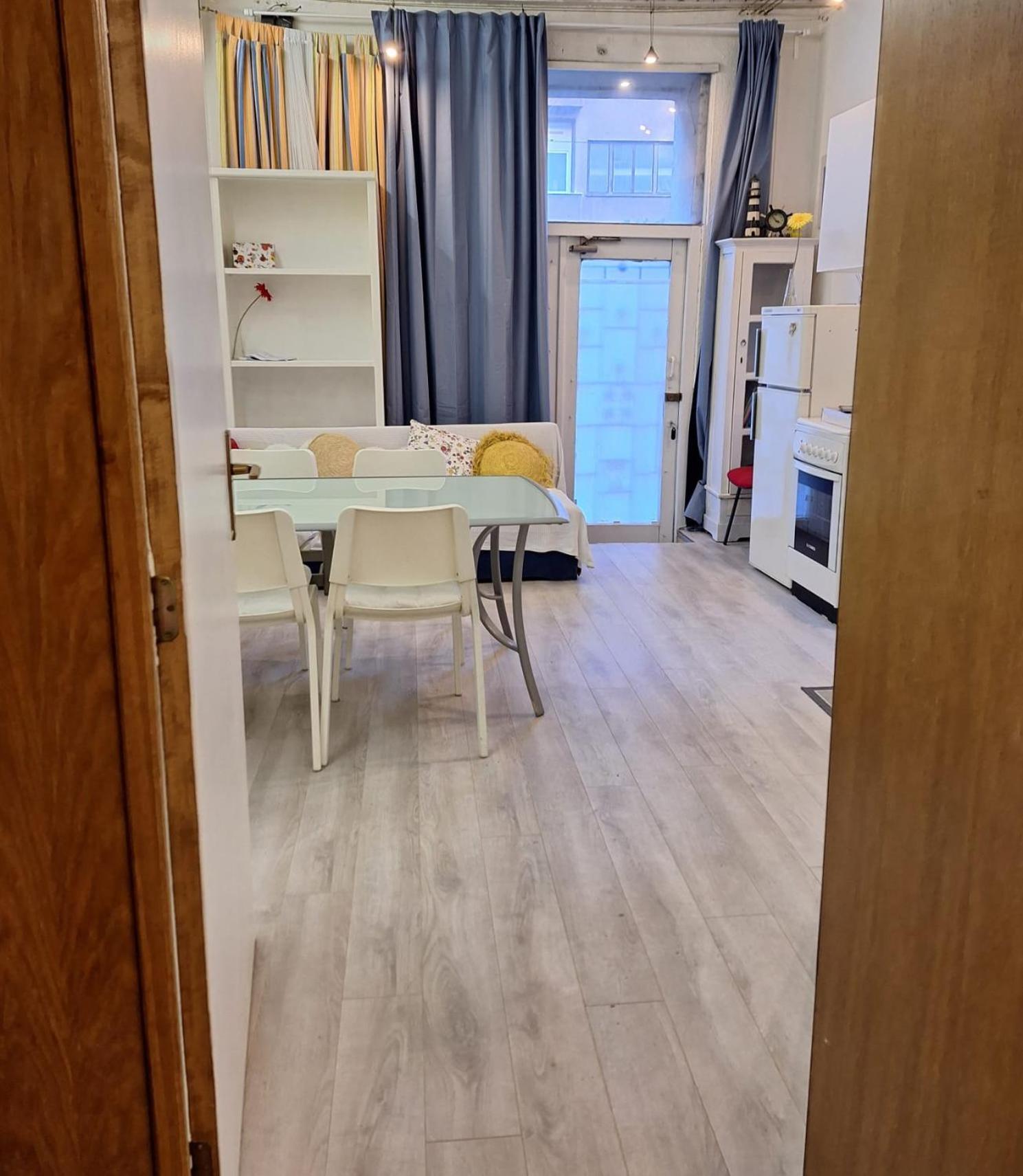Apartment Youth Vita Загреб Экстерьер фото