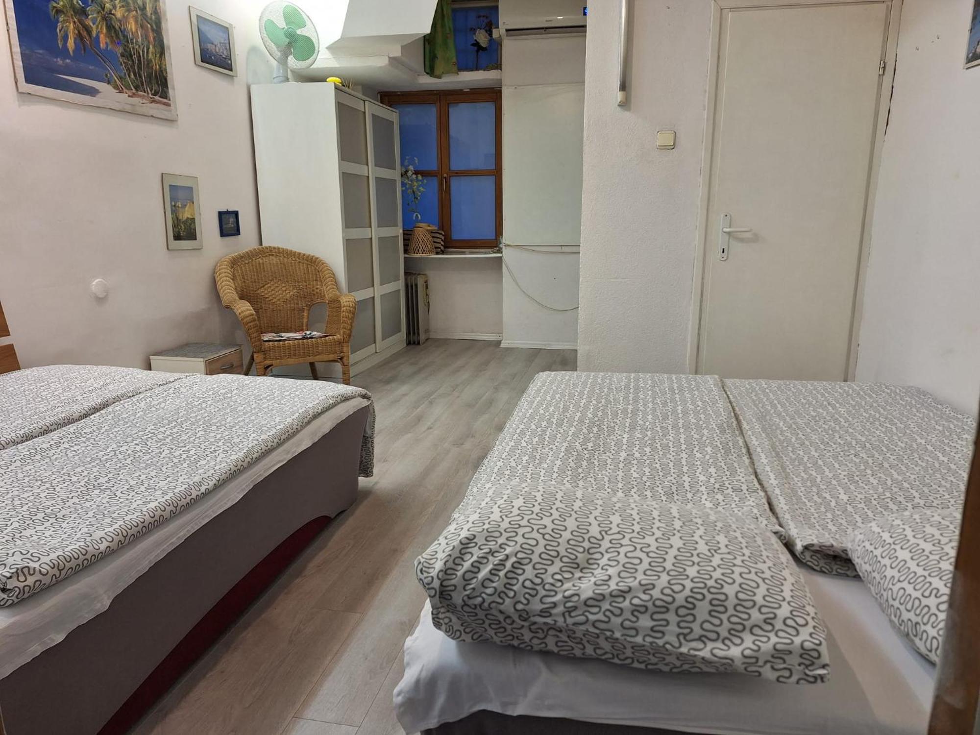 Apartment Youth Vita Загреб Экстерьер фото