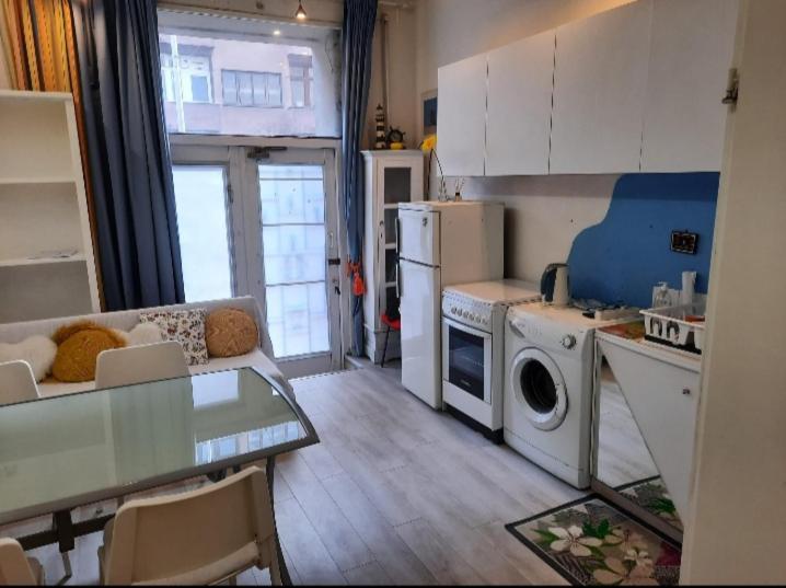 Apartment Youth Vita Загреб Экстерьер фото